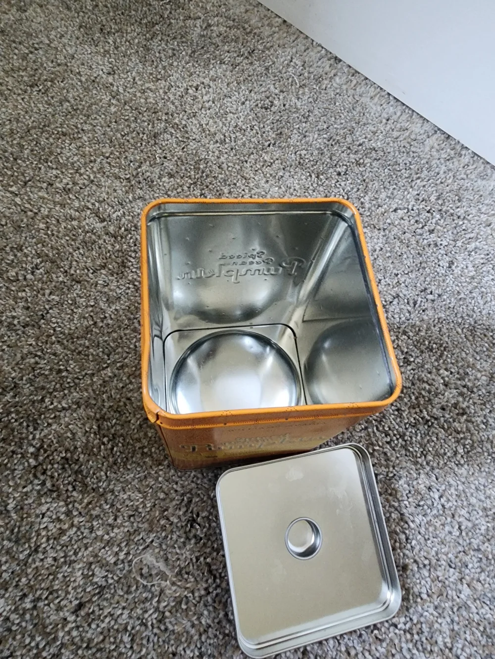 Williams-Sonoma Orange & Brown Spiced Pecan Pumpkin Tin